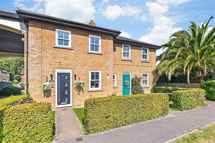 3 Bedroom Semi-Detached House For Sale In Aspen Road, Herne Bay, Kent, CT6