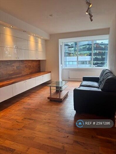 2 Bedroom Flat To Rent In Viceroy Court, Croydon, CR0