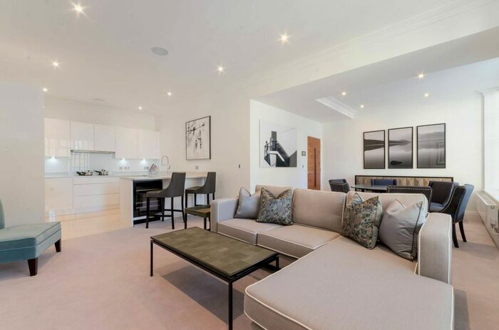 2 Bedroom Flat To Rent In Palace Wharf, Hammersmith, London, W6