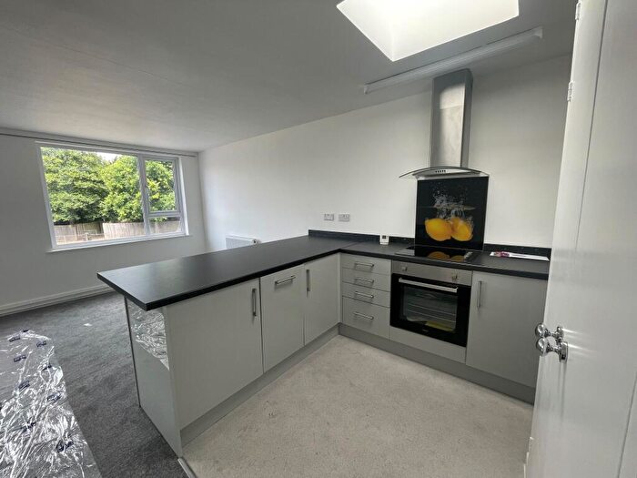 2 Bedroom Flat To Rent In Ribble Place, Farnborough, GU14