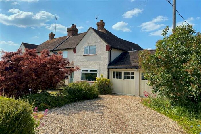 3 Bedroom Semi-Detached House For Sale In Tarrant Hinton, DT11