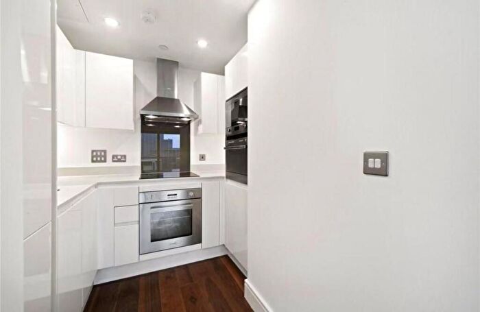 1 Bedroom Flat To Rent In Duckman Tower- London, E14