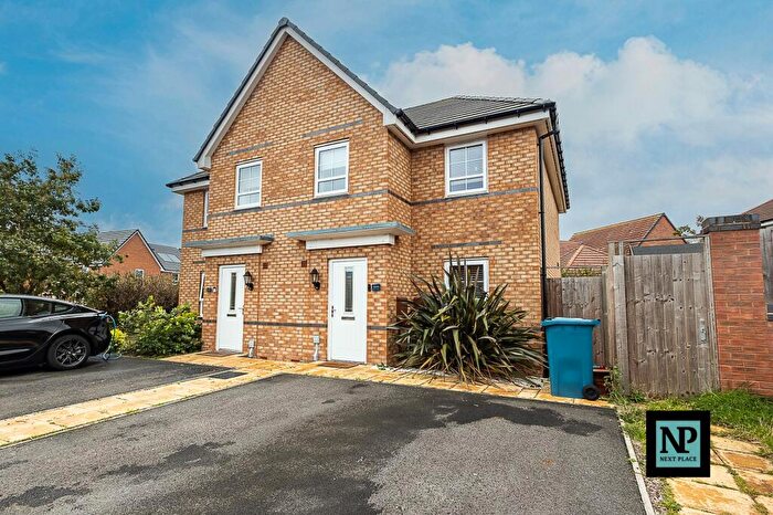 3 Bedroom Semi-Detached House For Sale In Austen Drive, Tamworth, B78