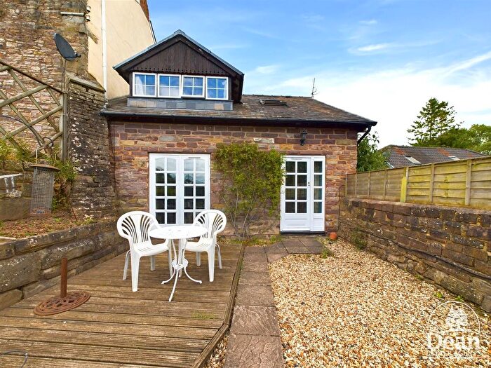 3 Bedroom Cottage For Sale In Naas Park Estate, Lydney, GL15