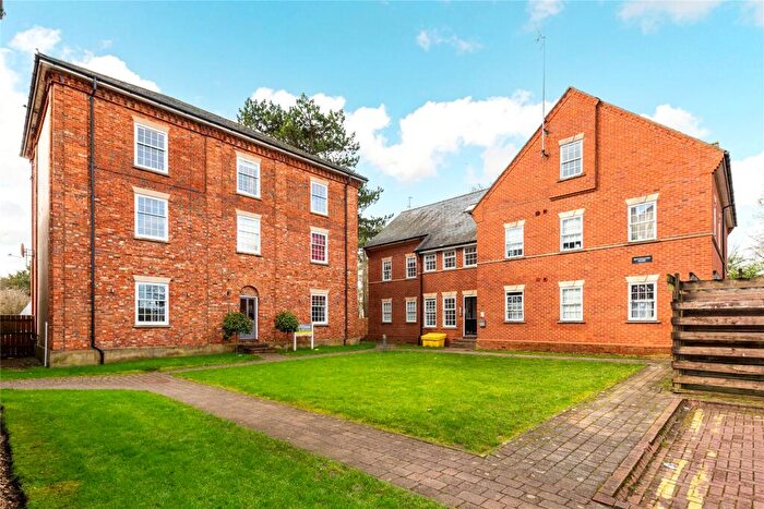 3 Bedroom Apartment For Sale In Nelson Street, Buckingham, Buckinghamshire, MK18