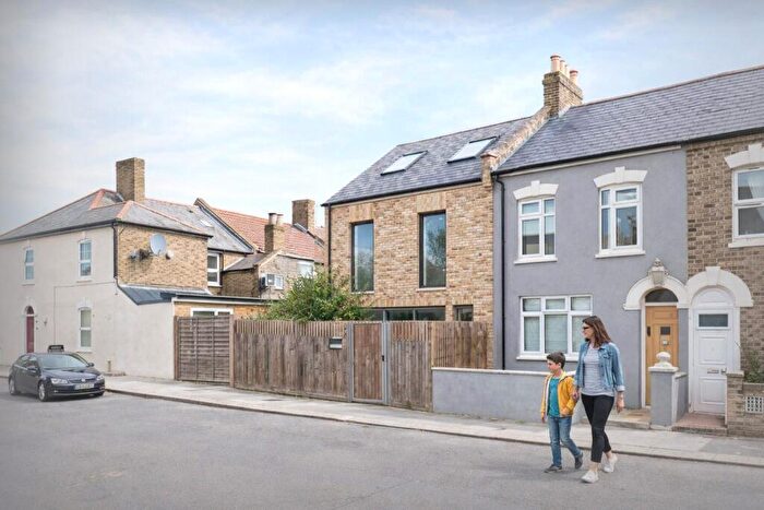 Land For Sale In Oxford Road, London, N9