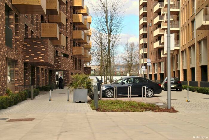 2 Bedroom Flat To Rent In Nelson Walk, London, E3