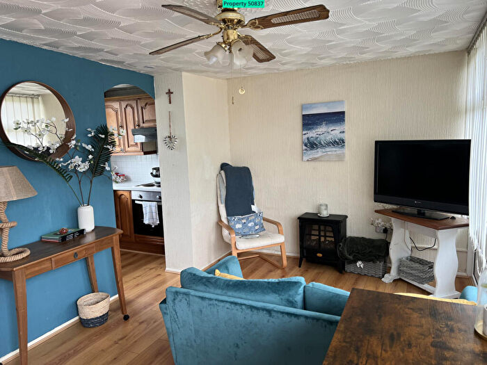 Bungalow For Sale In Marconi Holiday Villages, Lavernock Point, Fort Road, Lavernock, Penarth, CF64