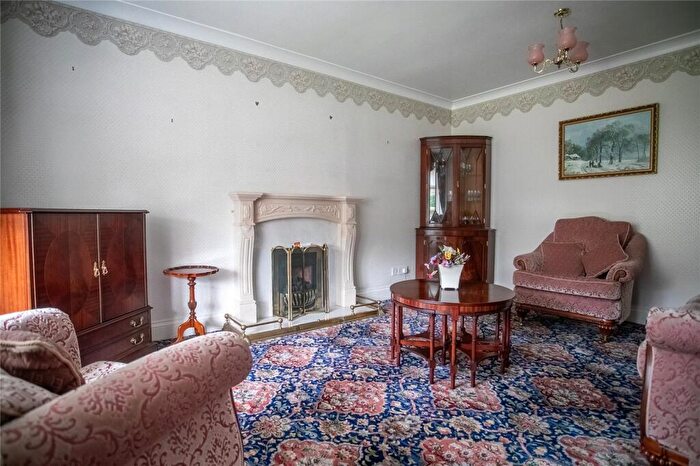 4 Bedroom Detached House For Sale In Passmonds Way, Passmonds, Rochdale, OL11