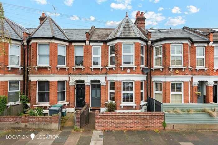 3 Bedroom Terraced House To Rent In Willingdon Road, London, N22