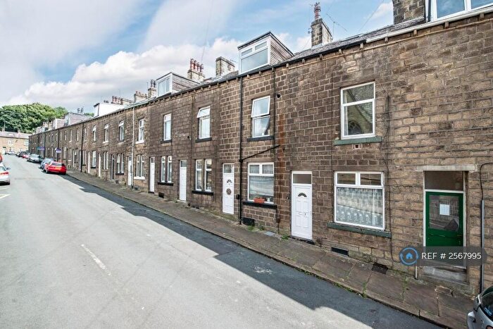 4 Bedroom Terraced House To Rent In Norman Street, Bingley, BD16