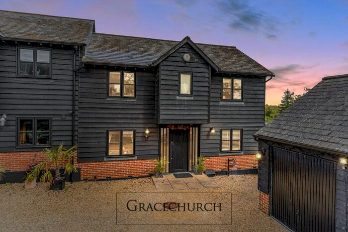 4 Bedroom Barn Conversion For Sale In The Barnes, Breach Barns Lane, Waltham Abbey, EN9