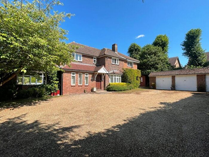 4 Bedroom Detached House To Rent In Middle Drift, Royston, SG8