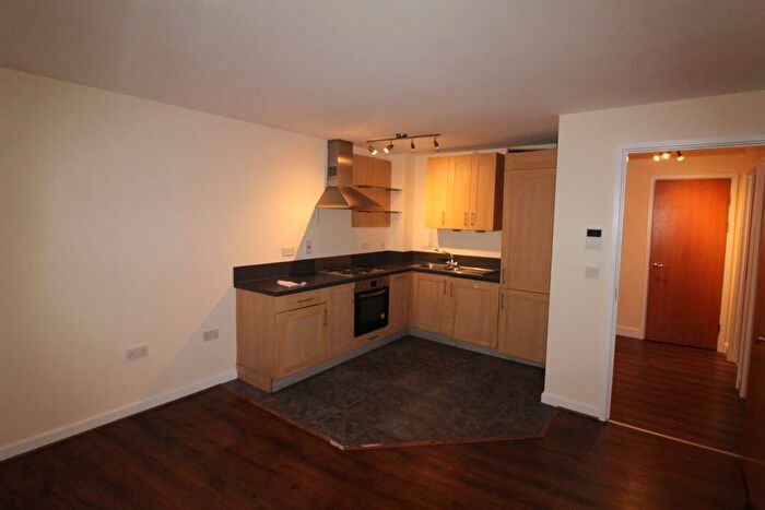 2 Bedroom Apartment To Rent In Aspect, Leeds, LS2