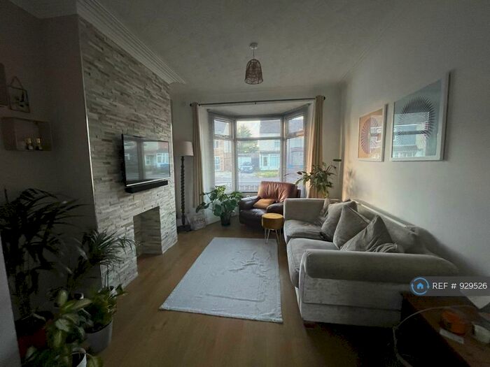 2 Bedroom Terraced House To Rent In Leads Road, Hull, HU7