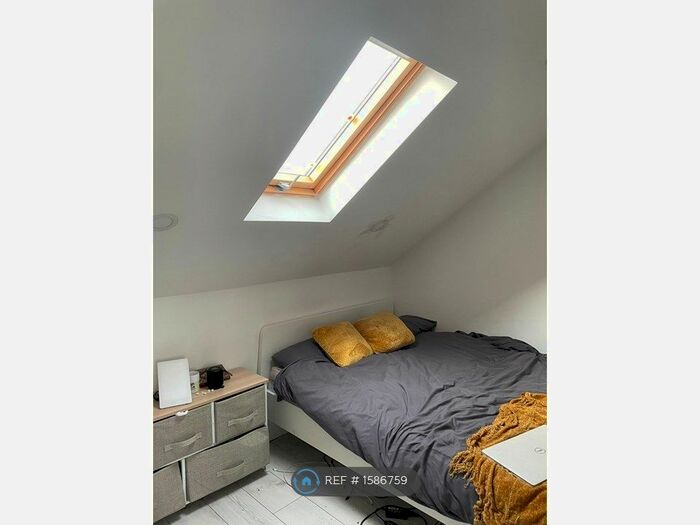 1 Bedroom Flat To Rent In Springbank Road, Lewisham, SE13