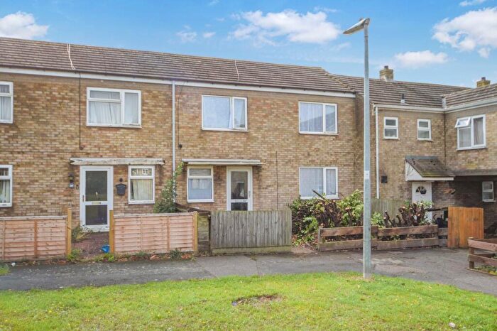 3 Bedroom Terraced House For Sale In Nene Road, Huntingdon, PE29