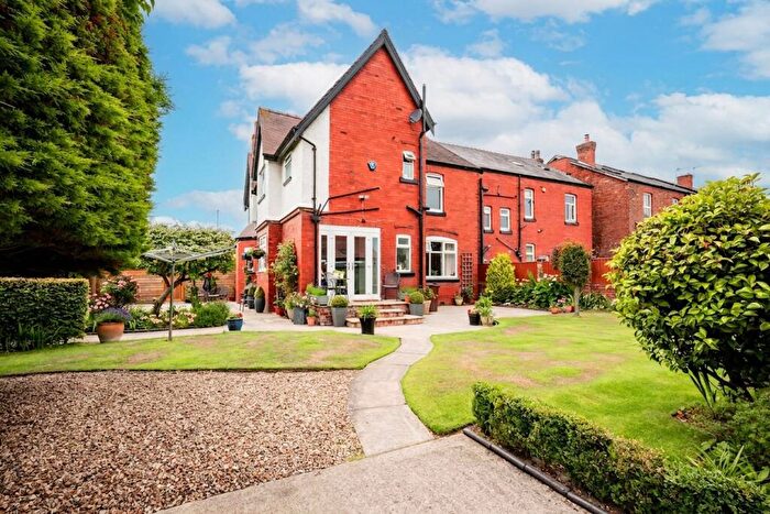 4 Bedroom Detached House For Sale In Norwood Avenue, Southport, PR9