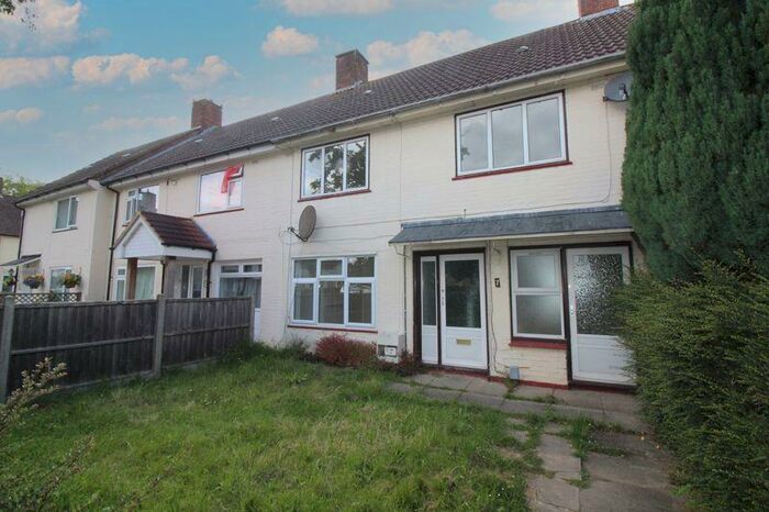 3 Bedroom Terraced House To Rent In Glebe Close, Crawley, RH10