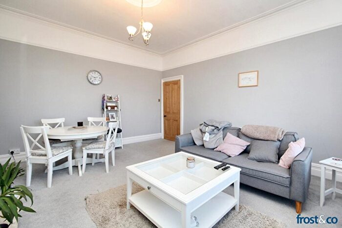 2 Bedroom Flat To Rent In Balmoral Road, Lower Parkstone, BH14