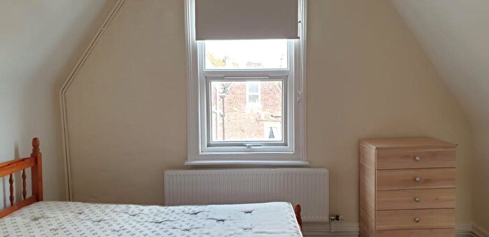 5 Bedroom Terraced House To Rent In Arboretum Avenue, LN2