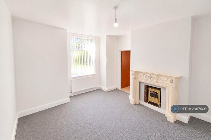 1 Bedroom Flat To Rent In Leyland Road, Southport, PR9