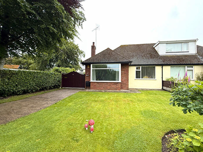 2 Bedroom Semi-Detached Bungalow To Rent In Beech Road, Elswick, Preston, PR4