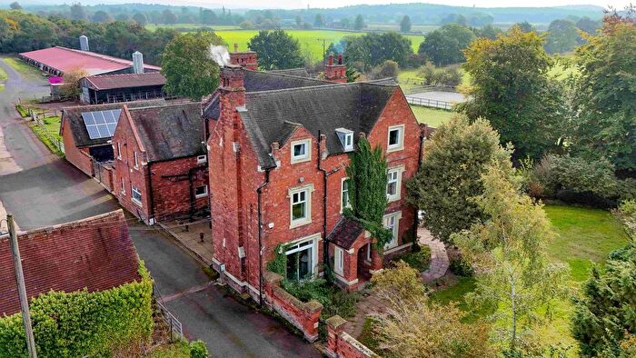 8 Bedroom Farmhouse For Sale In Hurcott Hall Farm, Kidderminster, DY10