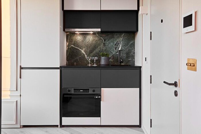 Studio To Rent In Dandi Brondesbury, London, NW2