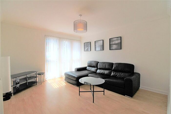 2 Bedroom Flat To Rent In Saughton Mains Street, Saughton, Edinburgh, EH11