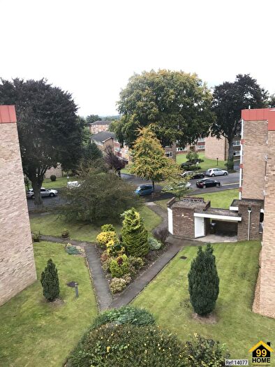 2 Bedroom Apartment To Rent In White Lodge Close, Sutton, Greater London, SM2