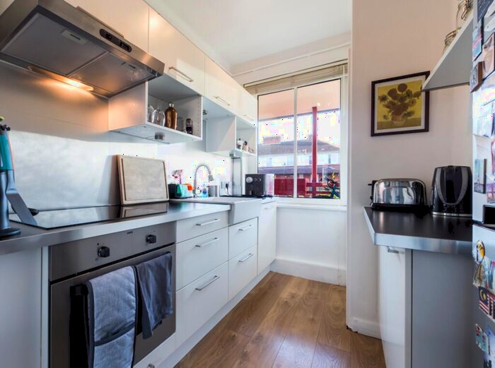 2 Bedroom Flat For Sale In Cherry Garden House, Cherry Garden Street, SE16