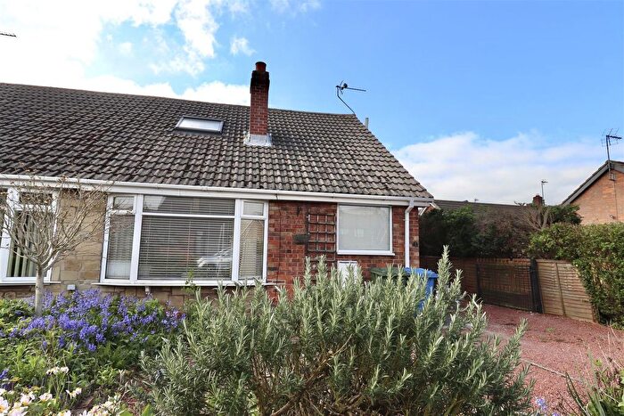 4 Bedroom Chalet For Sale In Greenacre Park, Gilberdyke, HU15