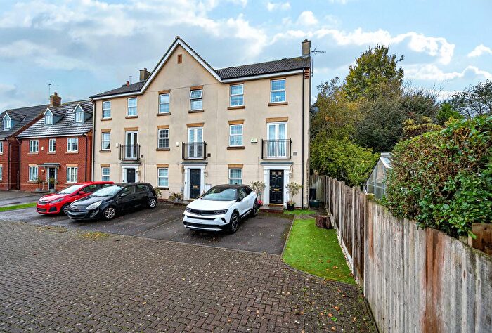 4 Bedroom End Terrace House For Sale In Britannia Close, Winterbourne, Bristol, Gloucestershire, BS36