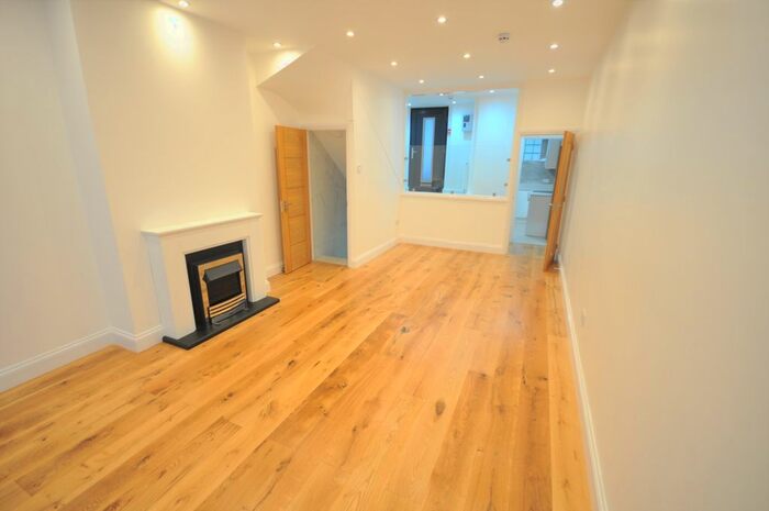 4 Bedroom Terraced House To Rent In Porchester Gardens, London, W2