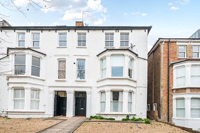 1 Bedroom Flat To Rent In Fordwych Road London, NW2