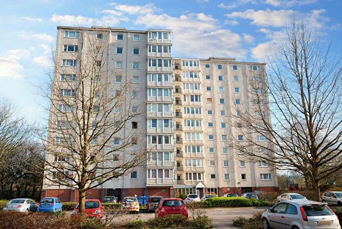 1 Bedroom Flat To Rent In Kersal Way, Tilehurst Court Kersal Way, M7