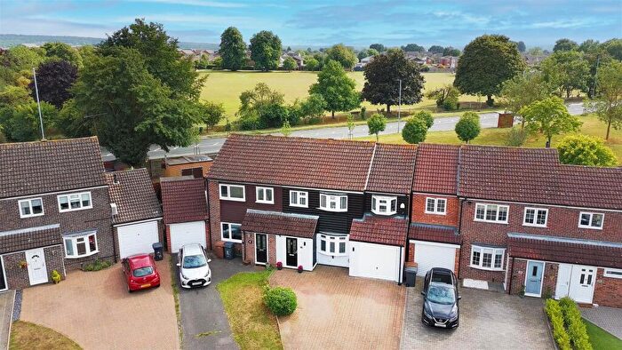 4 Bedroom Semi-Detached House For Sale In Boleyn Way, Boreham, Chelmsford, CM3