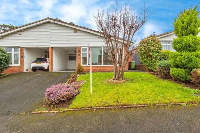 2 Bedroom Semi Detached Bungalow For Sale In Goodwood Avenue, Worcester, WR5