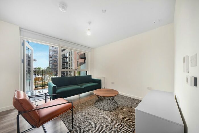 1 Bedroom Flat To Rent In Raine House, New Market Place, London, E6