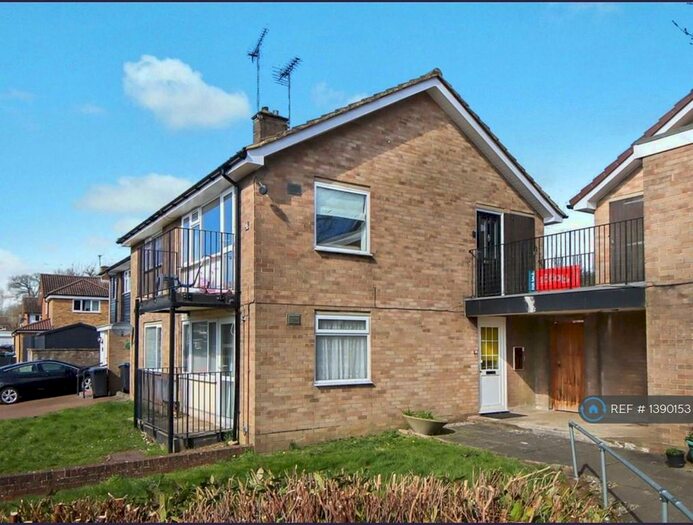 2 Bedroom Maisonette To Rent In Pudding Lane, Hemel Hempstead, HP1