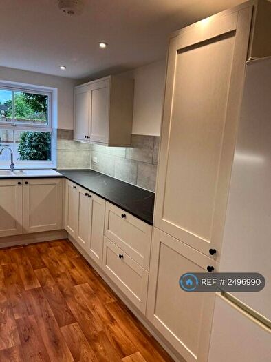 4 Bedroom Semi-Detached House To Rent In Stocton Close, Guildford, GU1