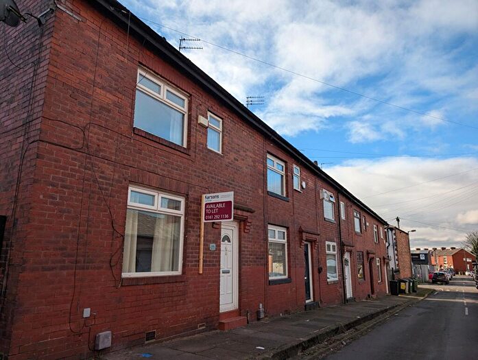 3 Bedroom End Of Terrace House To Rent In Ripon Street, Ashton-Under-Lyne, OL6