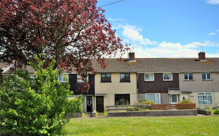 3 Bedroom Terraced House To Rent In Barbury Close, Moredon, Swindon, Wiltshire, SN25
