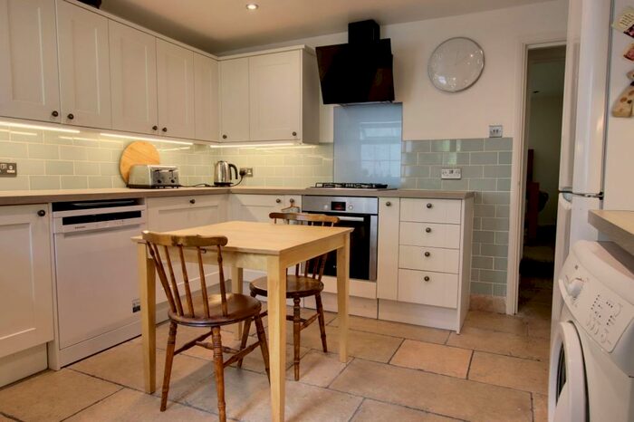 3 Bedroom Terraced House To Rent In Alpine Street, Reading, Berkshire, RG1