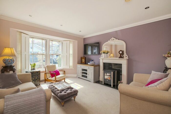 3 Bedroom House To Rent In Belvedere Mews Langton Way, SE3