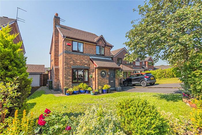 3 Bedroom Detached House For Sale In Hargate Avenue, Norden, Rochdale, OL12