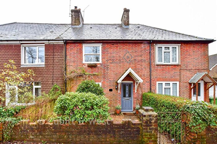 3 Bedroom Terraced House For Sale In Durrants Road, Rowlands Castle, Hampshire, PO9