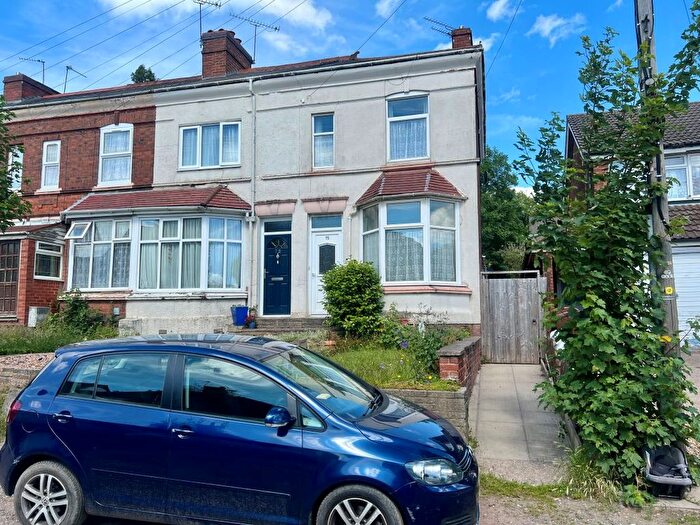 3 Bedroom Terraced House For Sale In Follyhouse Lane, Walsall, WS1
