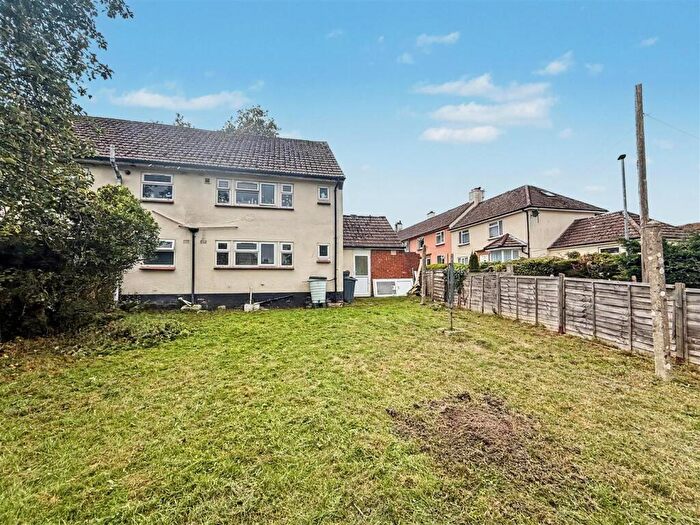 2 Bedroom Apartment To Rent In Foxhill, Axminster, Devon, EX13